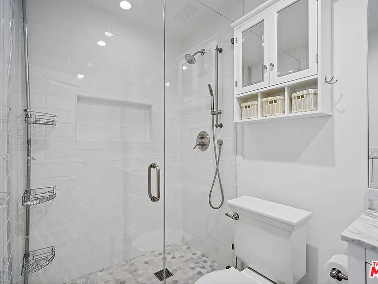 6787 Las Olas Way — Photo 14