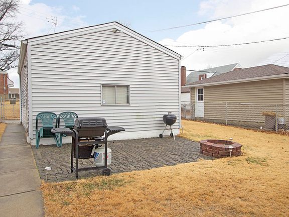 Back Patio with Firepit
