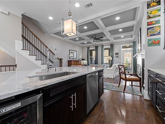 3rd image of 325 Brownstones Cir NE