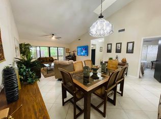 354 SW 28th Ave, Delray Beach, FL 33445