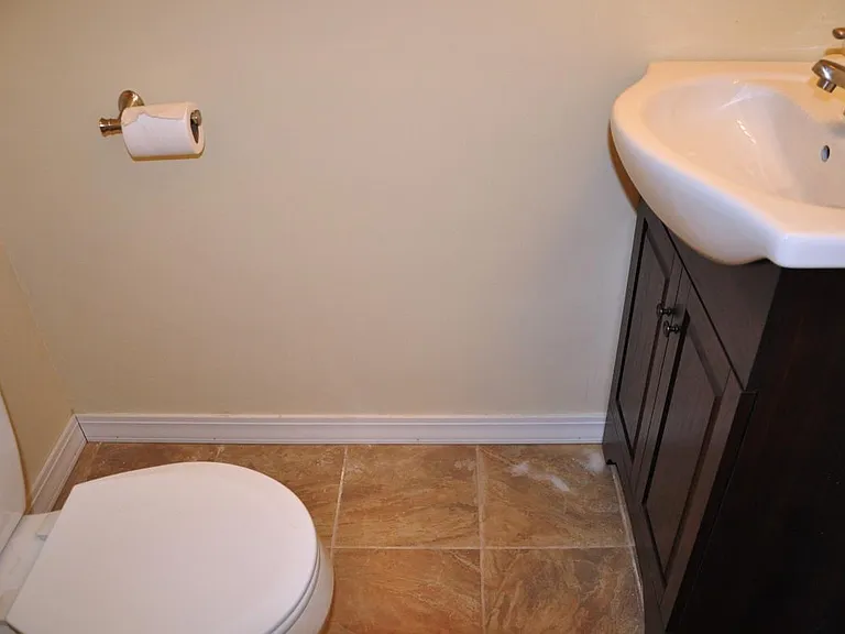 Bath Room Down Stairs