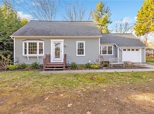 121 Nichols Ave, Shelton, CT 06484