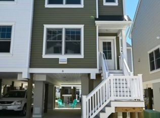 8 Shell Rd, Mantoloking, NJ 08738