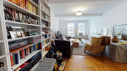 Rented by Bond New York