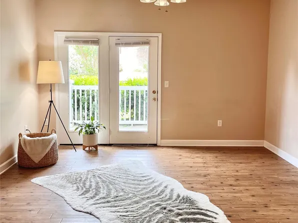 11264 Hyde Pointe Ct, Charlotte, NC 28262