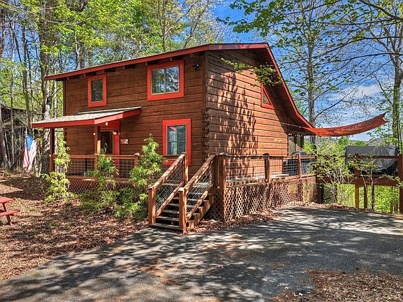 2nd image of 305 Kimbolton Dr