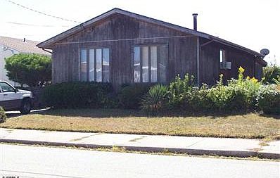 1st image of 16 Kirkwood Cir