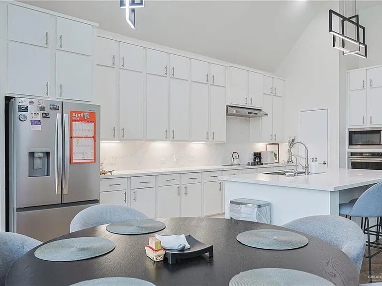 2806 San Eduardo St — Photo 18