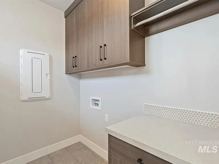 578 Hidden Mill Ct — Photo 29