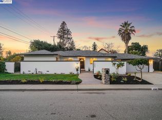 1080 Arkell Rd, Walnut Creek, CA 94598