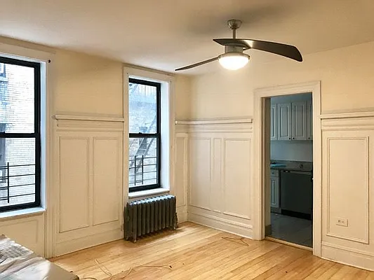 Rented by BRICK & GALO REALTY CORP | media 11