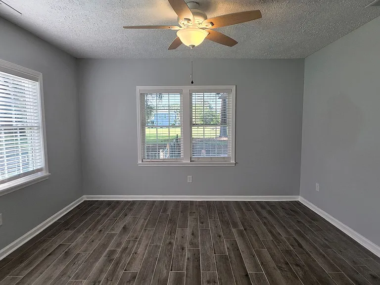 499 Central Ave — Photo 20