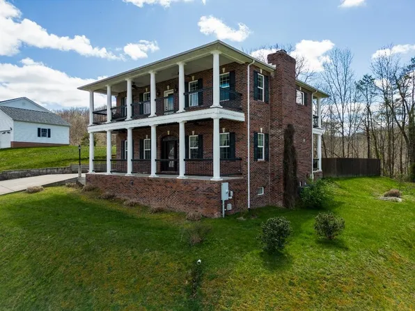 1004 Shiloh Rd, Milton, WV 25541