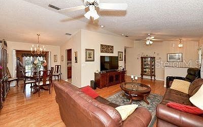 5th image of 4410 Friar Tuck Ln