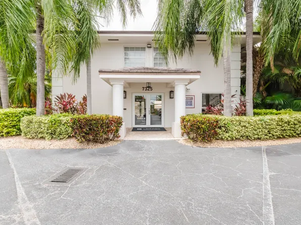 Legacy at Dadeland, 7325 SW 82nd St #7338-179, Miami, FL 33143