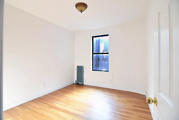 Rented by Bohemia Realty Group | media 14