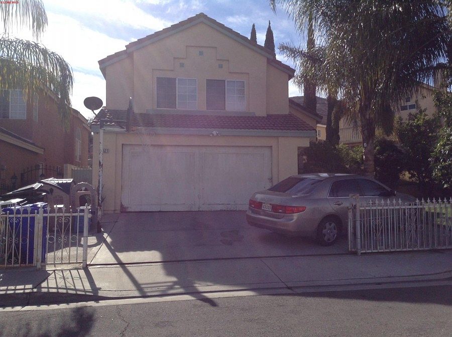 1st image of 15527 Carrera Dr