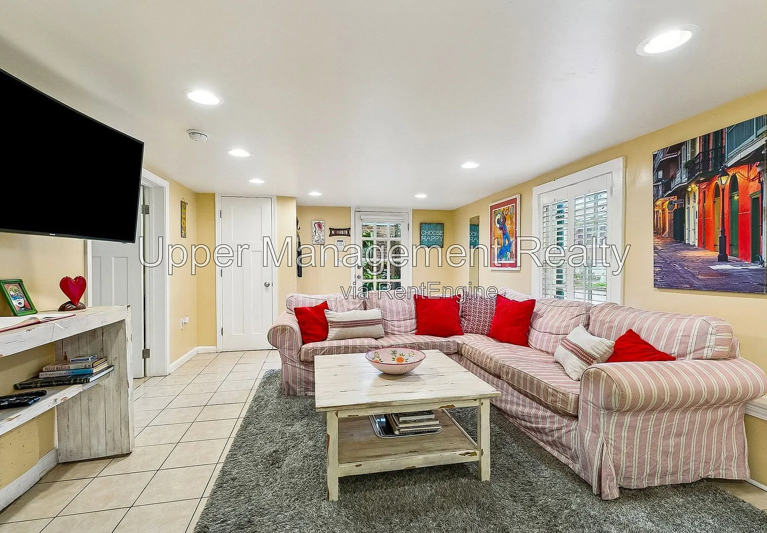 3 bed, 2.0 bath, 1303 sqft, $2,500 — Photo 4