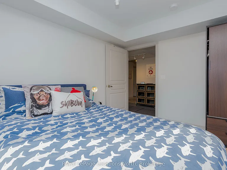 4 Cove Ct #101 — Photo 18