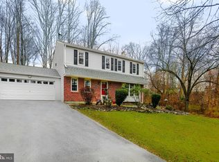 2141 Darby Creek Rd, Havertown, PA 19083
