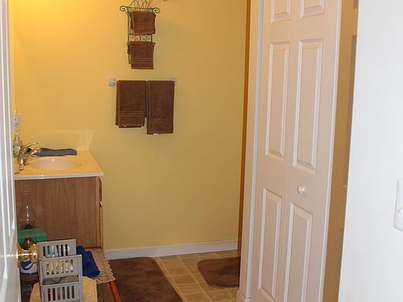 Half bath with closet