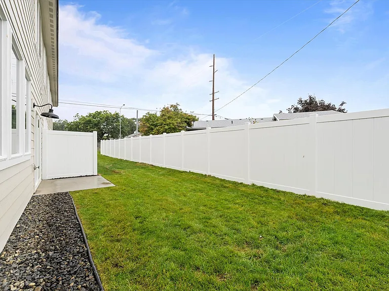 3555 W 6th Pl — Photo 29