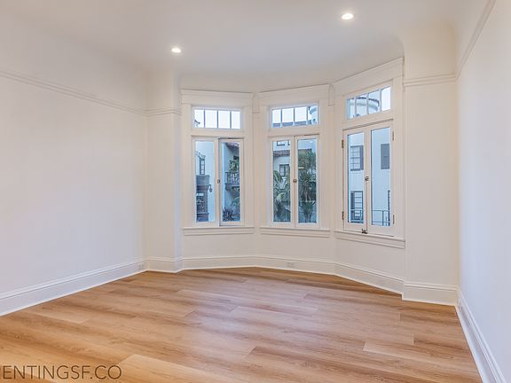 4th image of 2845 Pierce St APT 101