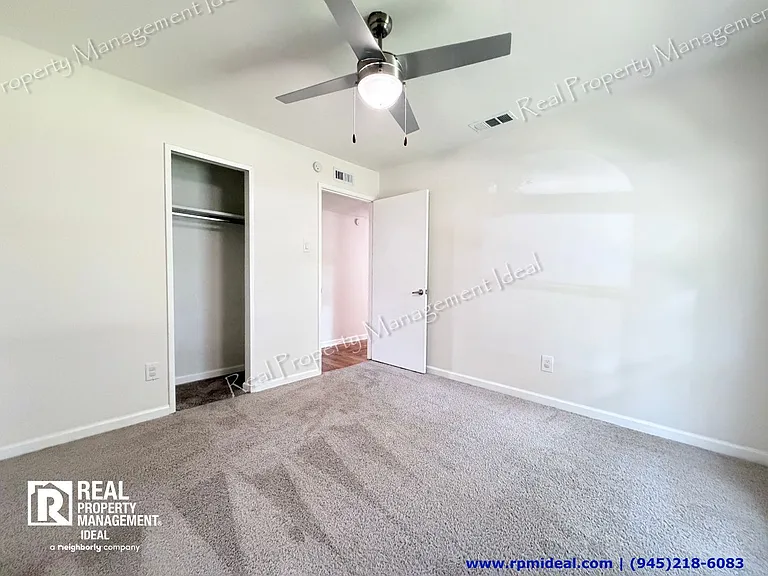 407 Ivy Way — Photo 17