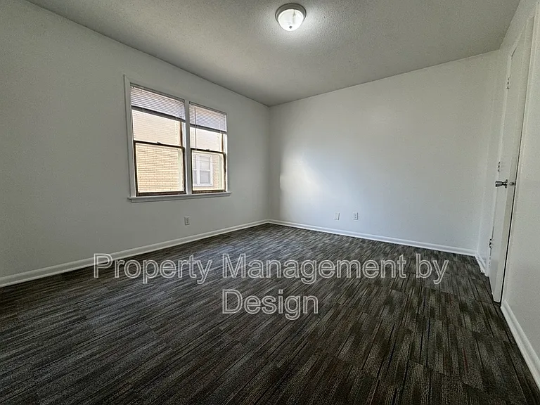 1039 5th St #7 — Photo 10