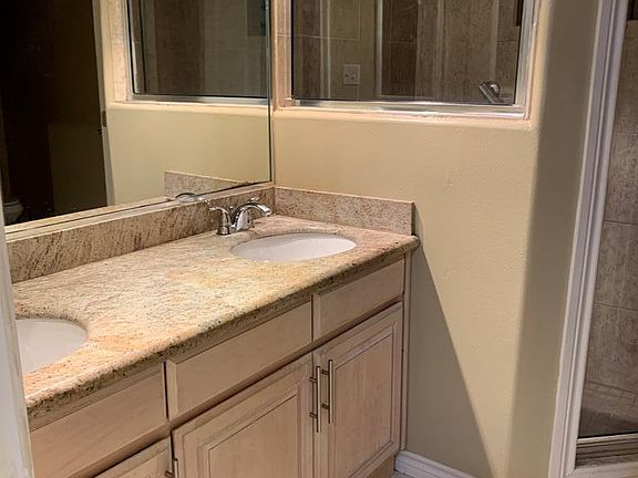 3rd image of 4036 Westland Dr