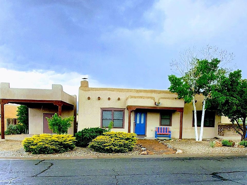 1st image of 1385 Benny Ln