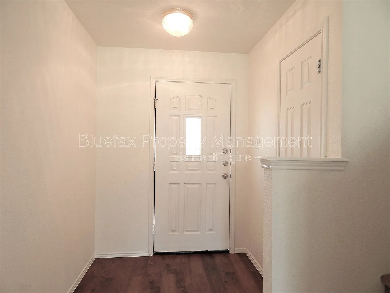 3 bed, 2.5 bath, 1625 sqft, $1,495 — Photo 3