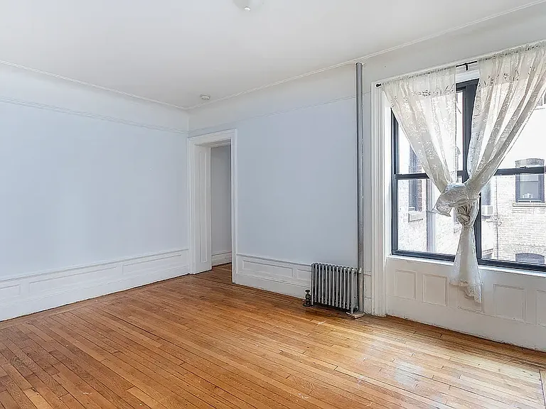 623 W 207th St #24 — Photo 1