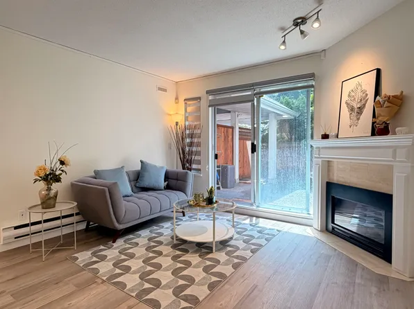 7184 Stride Ave #5, Burnaby, BC V3N 1T7