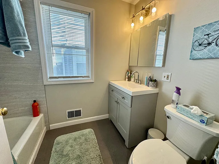 36 Simpson Ave #1 — Photo 9