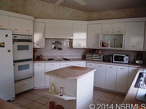 4th image of 911 Club House Blvd