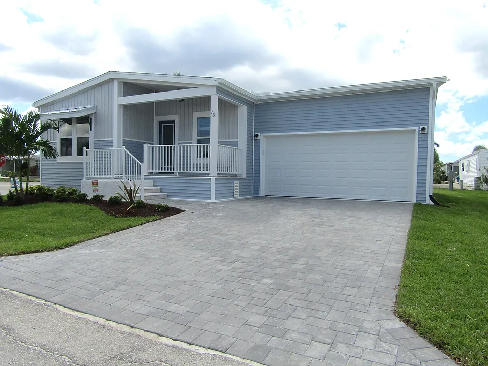 54 Macuro Ct #671