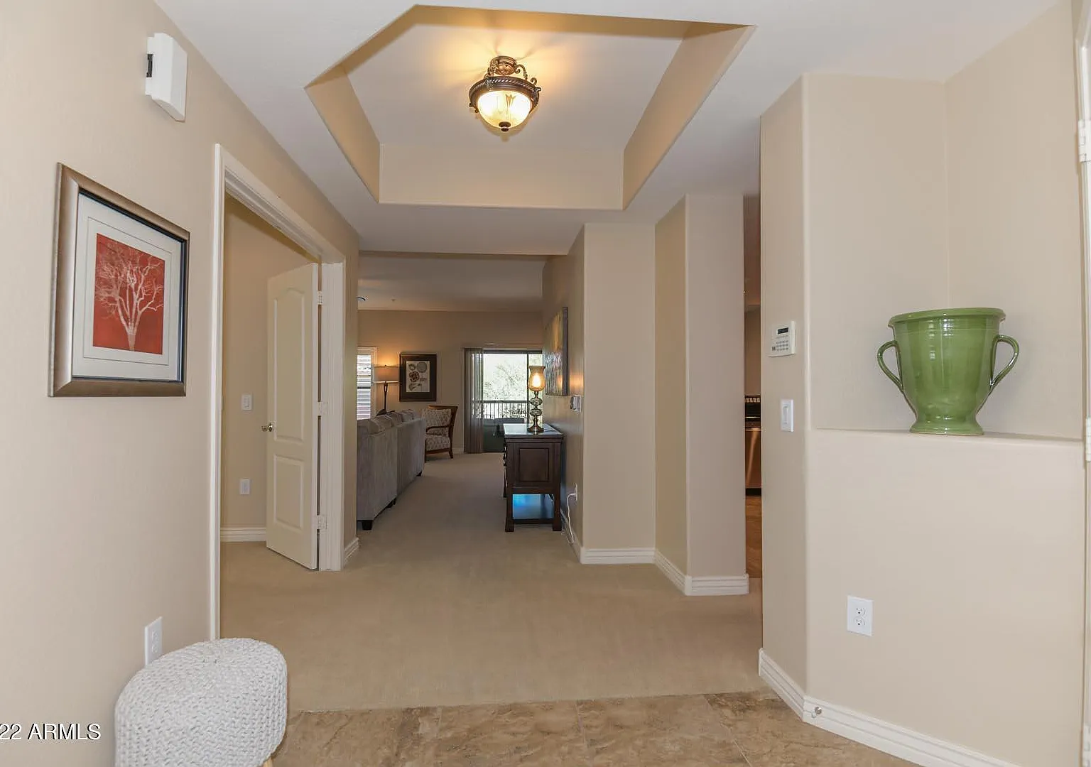 2 bed, 1843 sqft, $6,000 — Photo 1