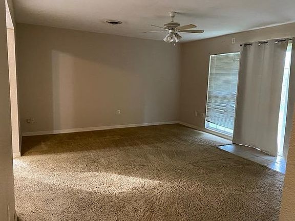 4th image of 920 Carolina Dr