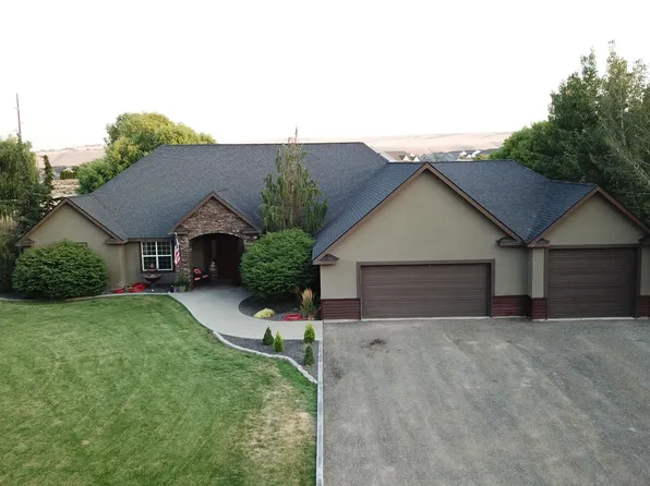 89607 E Badger View Dr, Kennewick, WA 99338