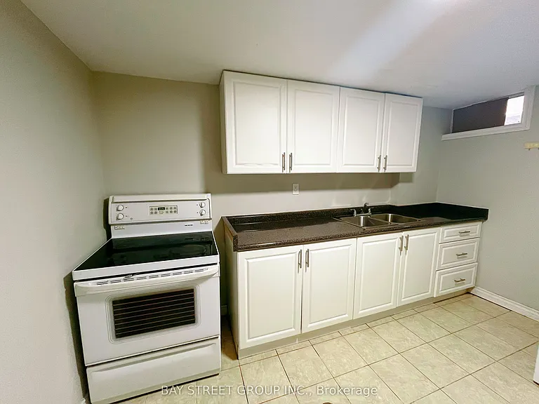 106 Saint Davids Rd #LOWER — Photo 8