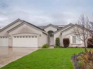 2620 W Modoc Ct, Visalia, CA 93291