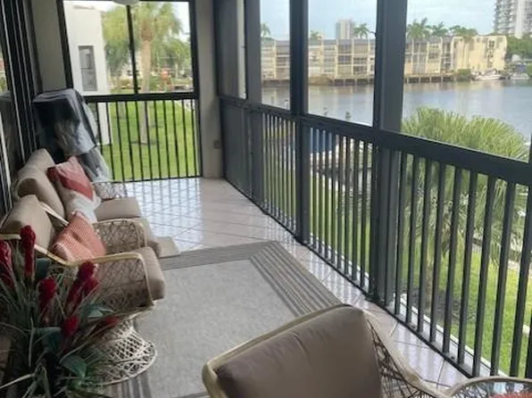 1100 SE 5th Court #19, Pompano Beach, FL 33060