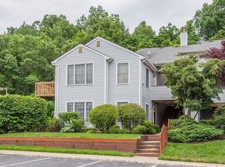 41 Stonyridge Dr, Lincoln Park, NJ 07035