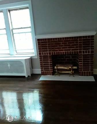 5th image of 150 Burns St APT 5F