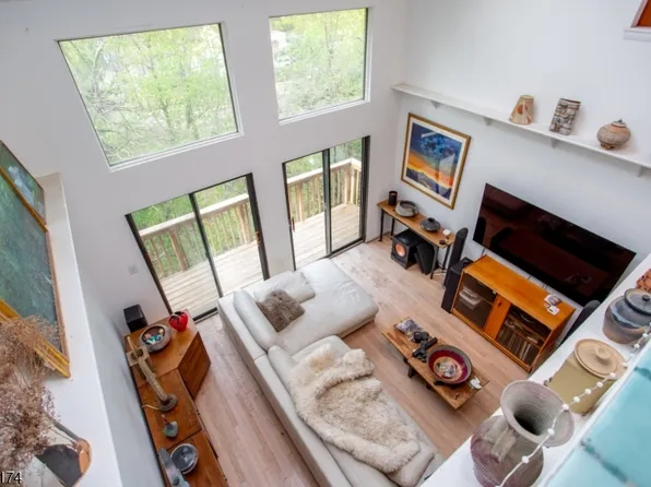 120 Swan Street, Lambertville City, NJ 08530