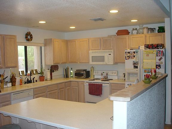 2nd image of 13301 S Driftwood Dr