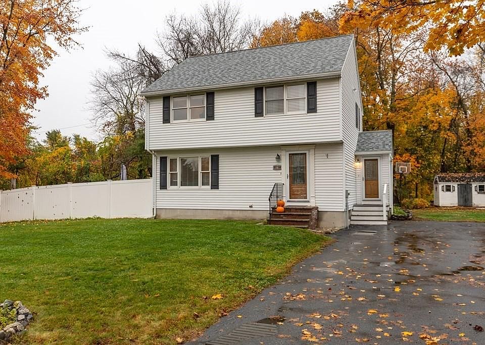 1st image of 8 Vista Cir