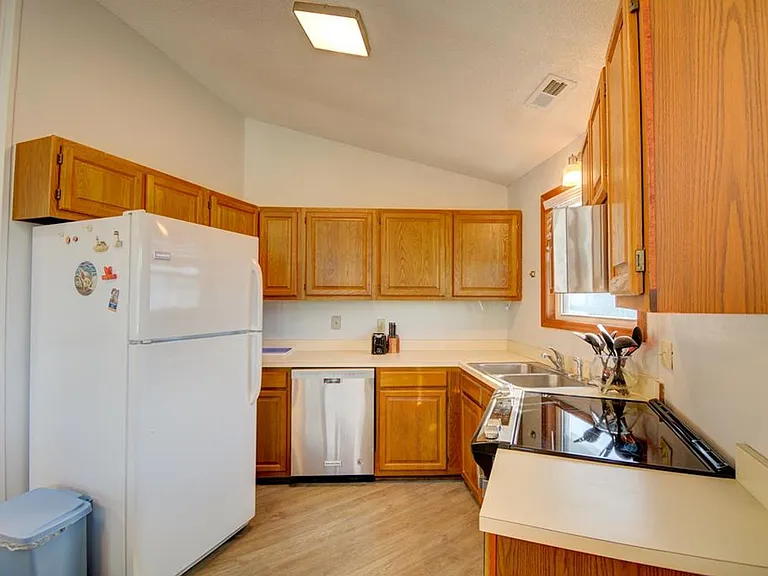 2 Banks Channel Ct — Photo 10