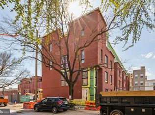 606 Brenna Walk, Philadelphia, PA 19123